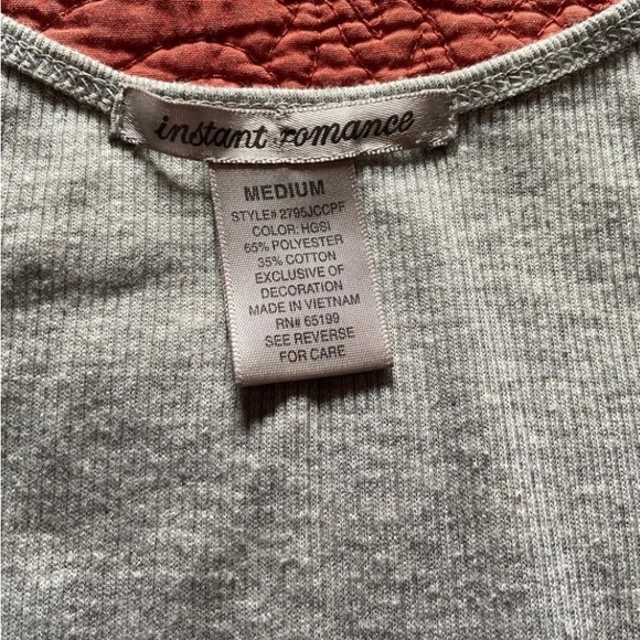 Instant Romance Sequin Tank Top Size M - Picture 5 of 6